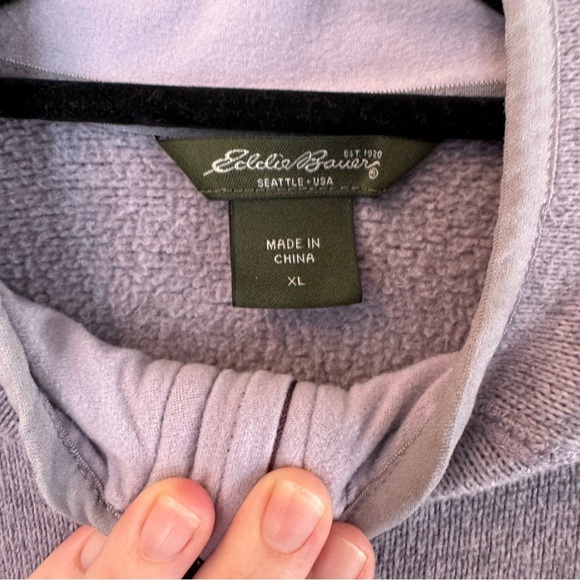 Eddie Bauer purple zip up fuzzy‎ jacket - Picture 4 of 4